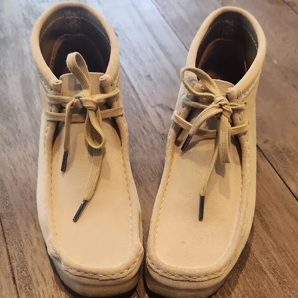 Clarks Wallabee Boot Men's Tan - Picture 3 of 12